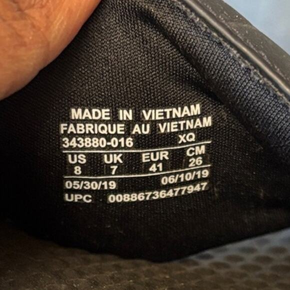 Nike Benassi JDI Black/Gold Men's Slides Sandals Size 8 Beachy Basketball Comfy - Picture 2 of 8